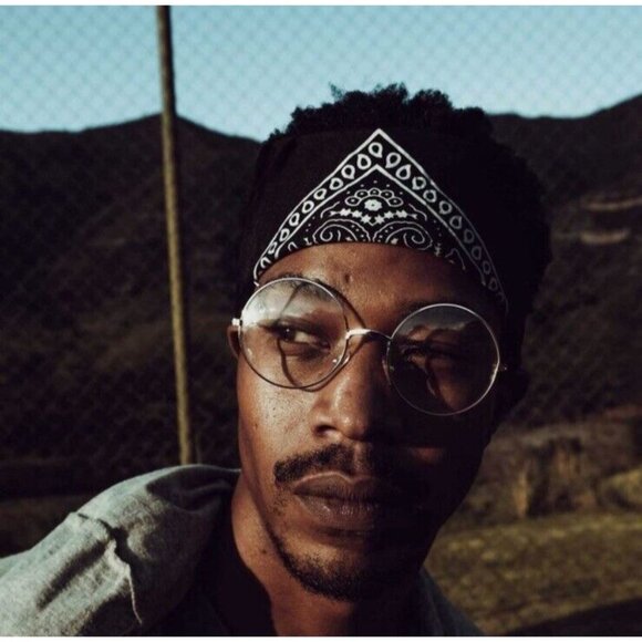 Bandanas Pack of 5 Black Paisley Classic Style Unisex Hair Wrist Accessory Biker - Picture 2 of 15